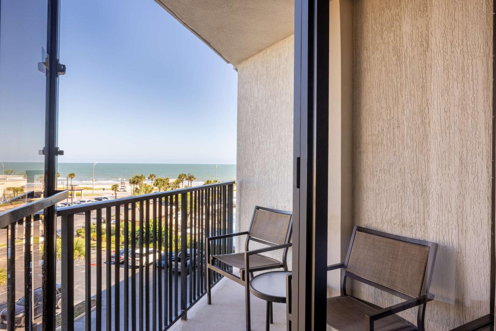 Hilton Galveston Island Resort Exterior photo