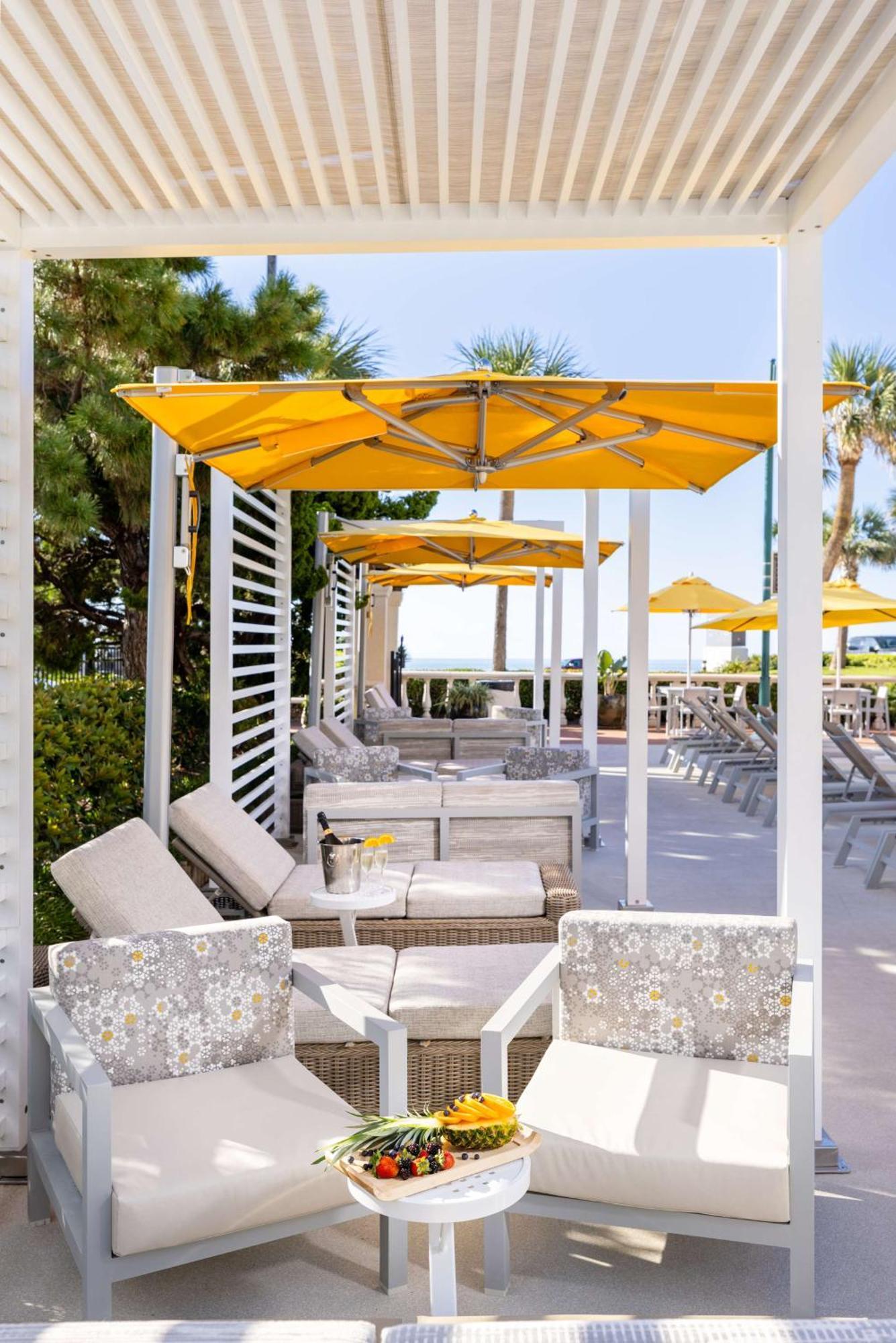 Hilton Galveston Island Resort Exterior photo